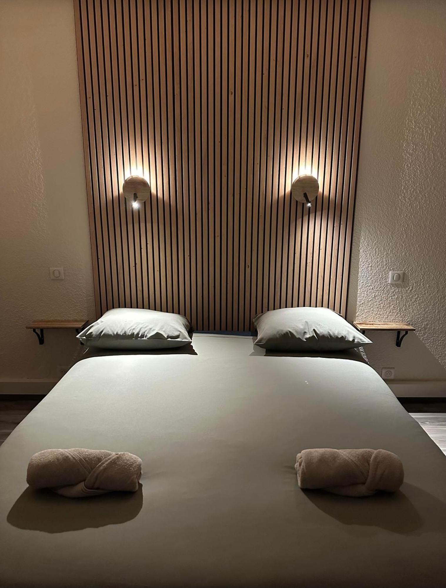 Le Grand Som - Chambres Au Coeur De La Chartreuse Saint-Pierre-d'Entremont  エクステリア 写真